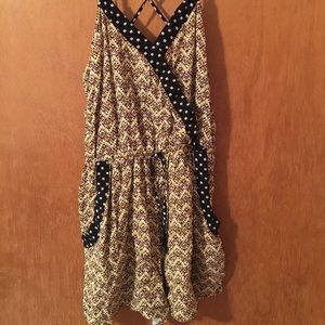 Summery Floral Romper women’s size L